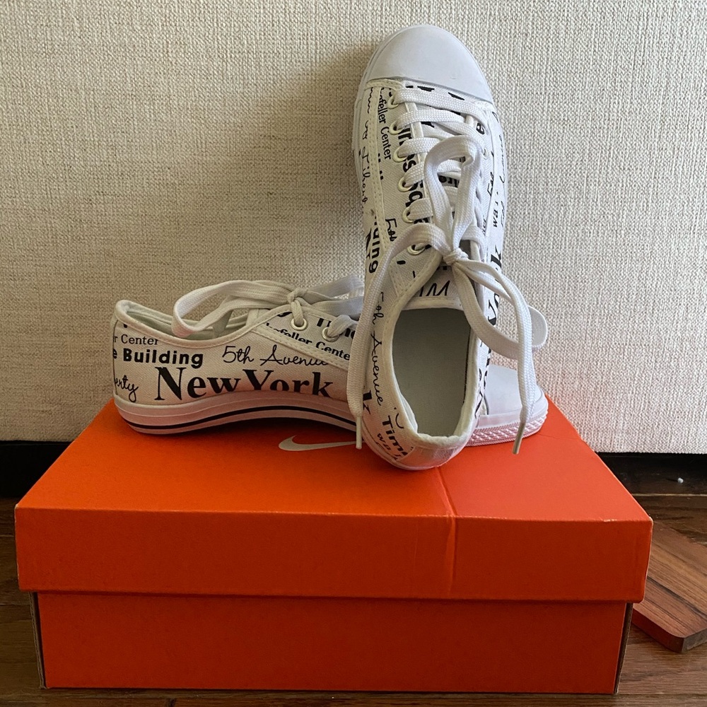 White Sneakers with New York Print